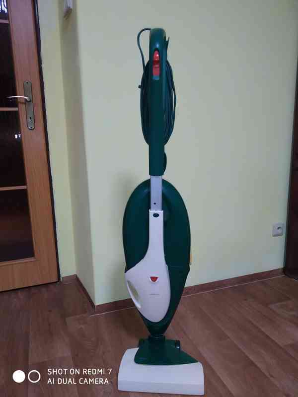 Prodám Vysavač VORWERK KOBOLD 135 s elektronickou klepaci hl