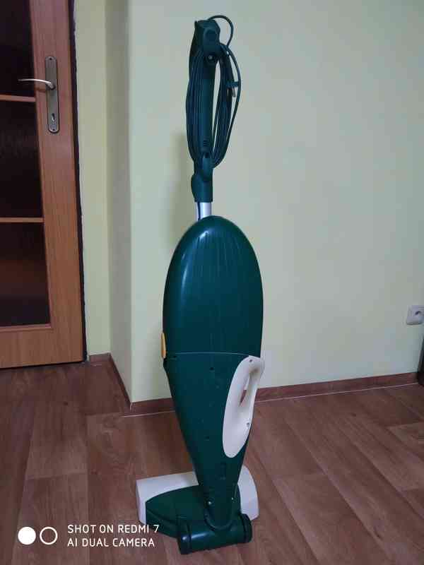 Prodám Vysavač VORWERK KOBOLD 135 s elektronickou klepaci hl - foto 3