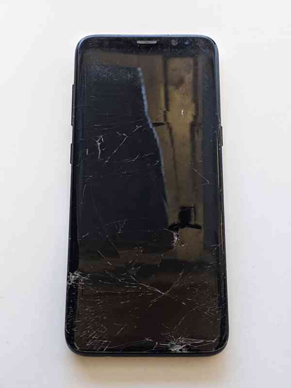 Samsung Galaxy S8 G950F 64GB Midnight Black - foto 5