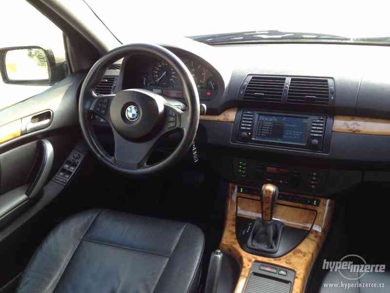 BMW X5 3.0d ,Serviska,4x4,Navi,Kuže - foto 9