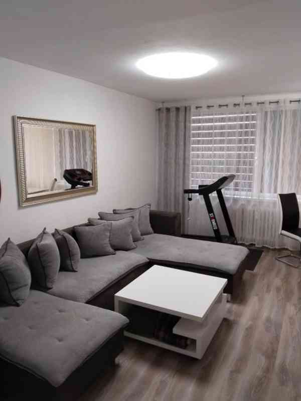 prodej bytu 3+1 v OV v ulici Česká - foto 5