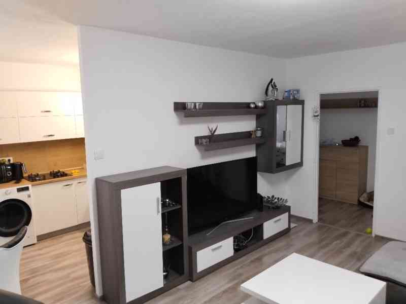 prodej bytu 3+1 v OV v ulici Česká - foto 6