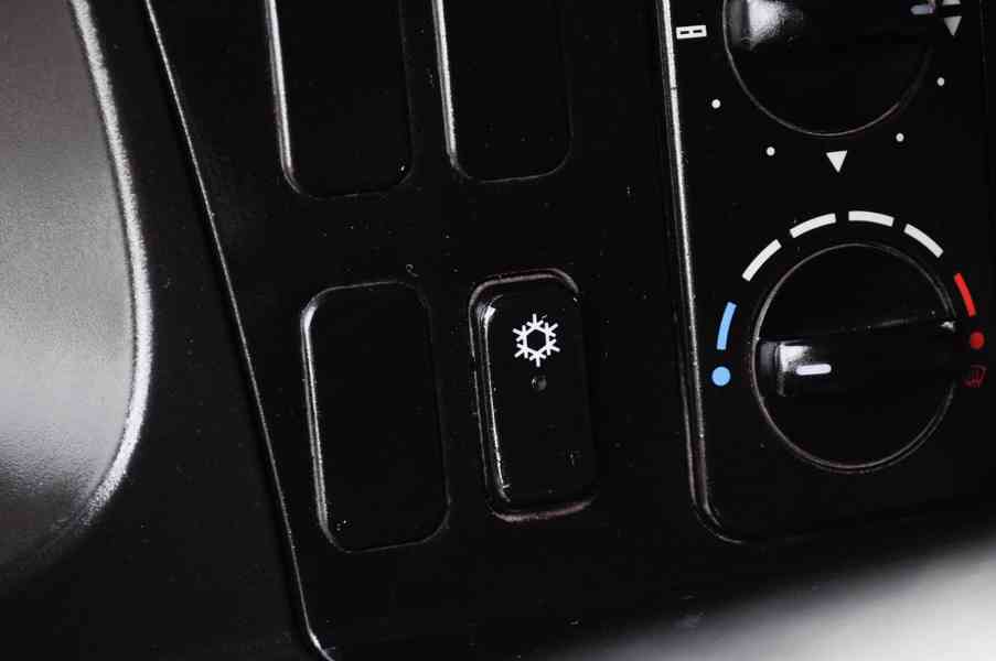 MERCEDES ATEGO 1626 HÁKOVÝ NOSIČ KONTEJNERŮ HYDRAULICKÁ RUKA - foto 60