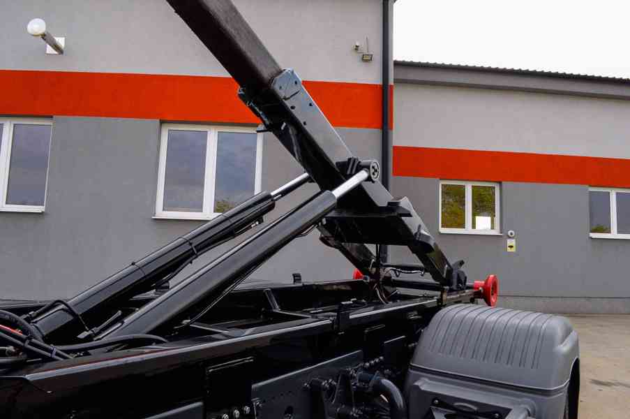 MERCEDES ATEGO 1626 HÁKOVÝ NOSIČ KONTEJNERŮ HYDRAULICKÁ RUKA - foto 90