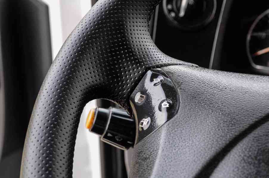 MERCEDES ATEGO 1626 HÁKOVÝ NOSIČ KONTEJNERŮ HYDRAULICKÁ RUKA - foto 55