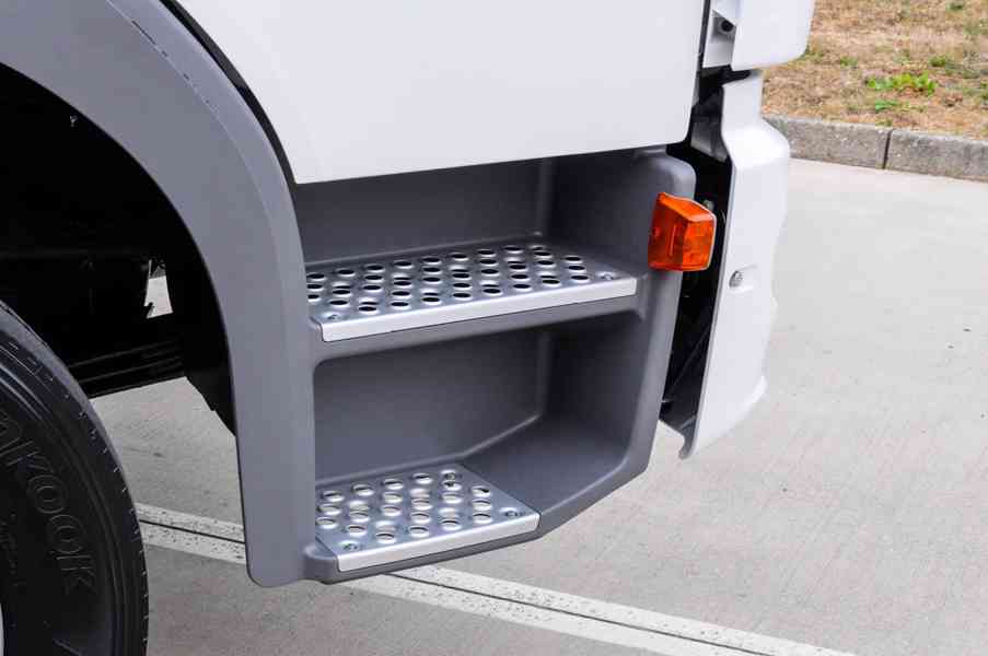 MERCEDES ATEGO 1626 HÁKOVÝ NOSIČ KONTEJNERŮ HYDRAULICKÁ RUKA - foto 8