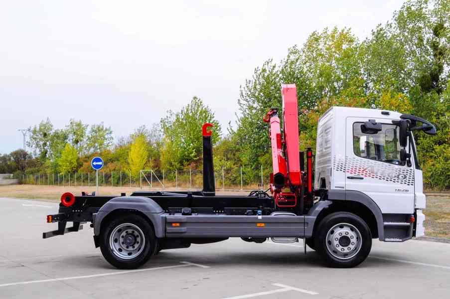 MERCEDES ATEGO 1626 HÁKOVÝ NOSIČ KONTEJNERŮ HYDRAULICKÁ RUKA - foto 7
