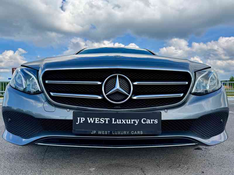 MB E300d 180kW LED Kamera 18" AVANDGARDE 2021 pouze 88t km - foto 3