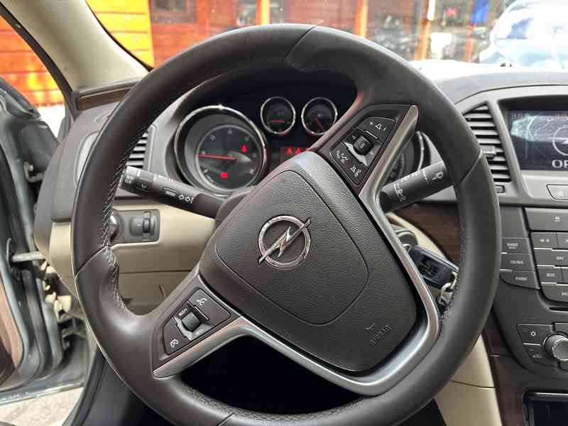 Opel insignia - foto 11