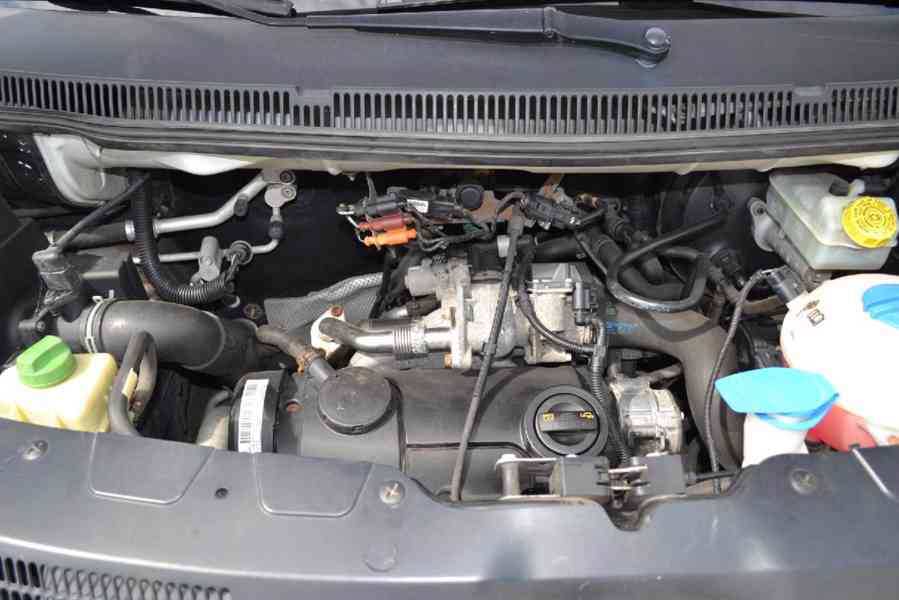 VW Transporter T5, 1.9TDi, 9míst, r.v. 6/2008, TOP - foto 10