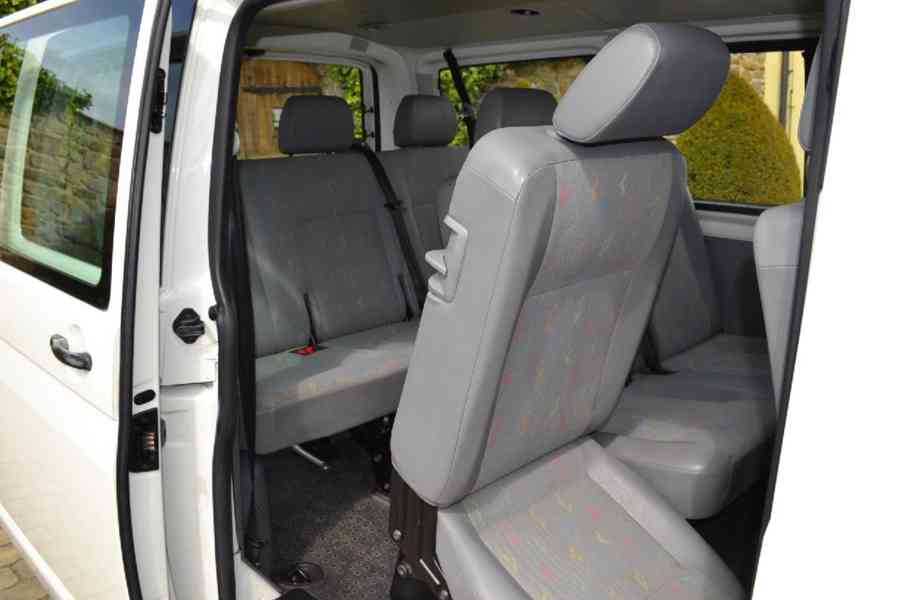 VW Transporter T5, 1.9TDi, 9míst, r.v. 6/2008, TOP - foto 8