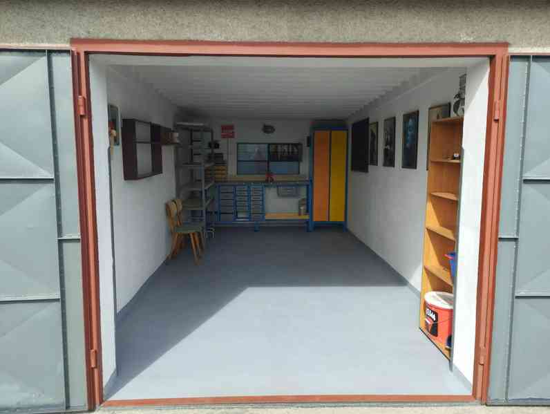 Garáž, Třebíč Bartuškobva ulice - foto 2