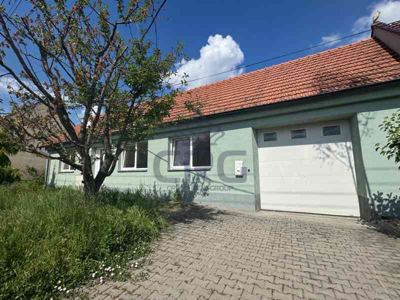 PRODEJ RODINNÉHO DOMU 4+1 V DAMBOŘICÍCH  - foto 18