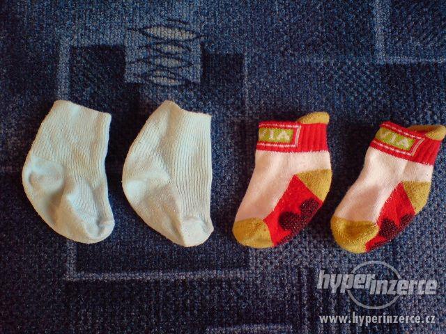 Dvoje ponožky - foto 1