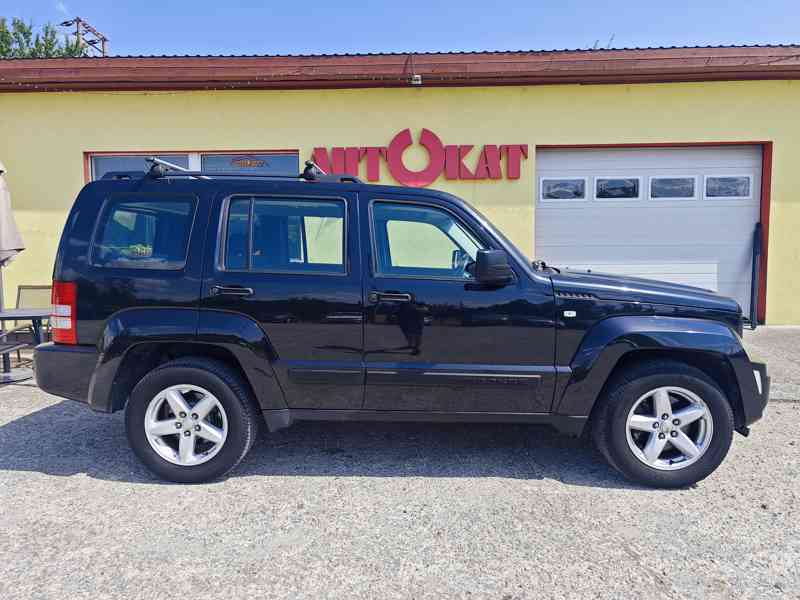 Jeep Cherokee 2.8 CRD 147kW/4x4/Manuál/1Maj - foto 2