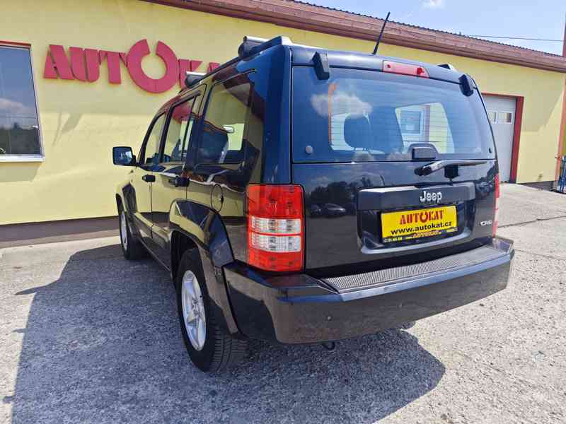 Jeep Cherokee 2.8 CRD 147kW/4x4/Manuál/1Maj - foto 5