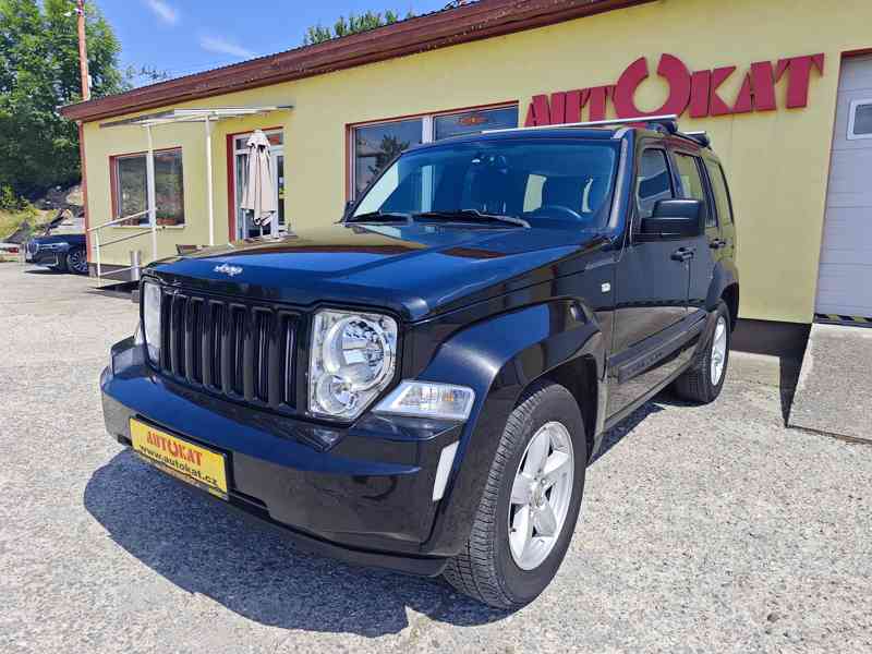 Jeep Cherokee 2.8 CRD 147kW/4x4/Manuál/1Maj - foto 7