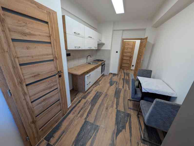 Pronájem zrekonstruovaného bytu 3+1, 72m² Praha 10 Vršovice - foto 3