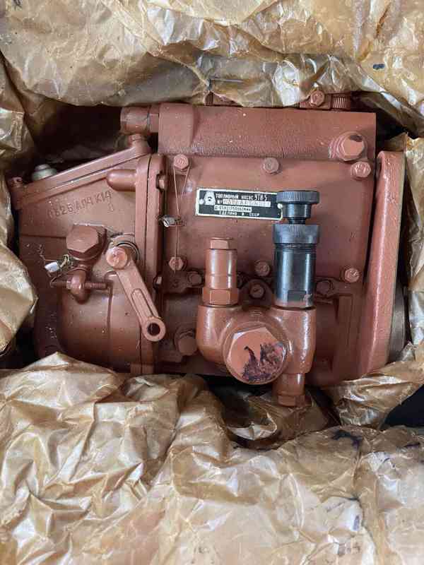 Díly na motor MMZ Belorus na bagr Belarus D65 M - foto 18