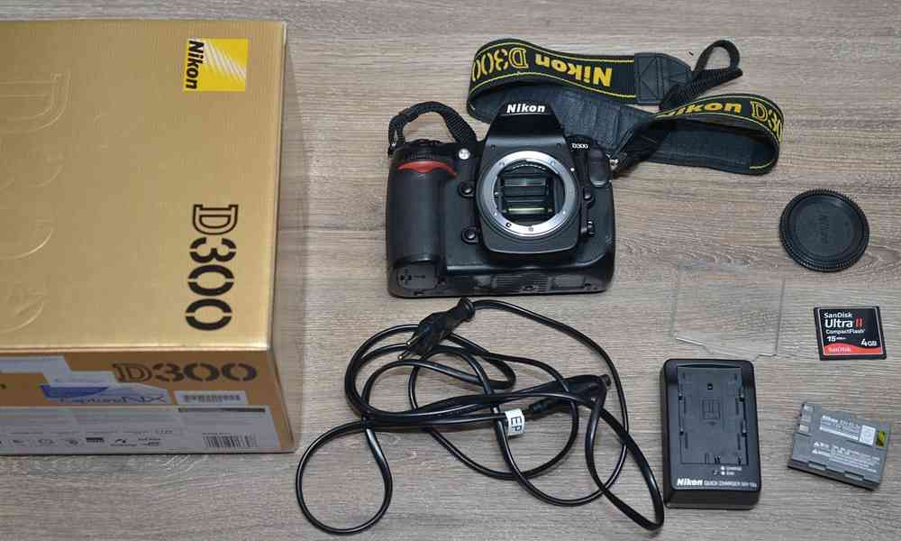 Nikon D300 **12.3 MPix CMOS*JPEG+RAW*16200 Exp. - foto 3