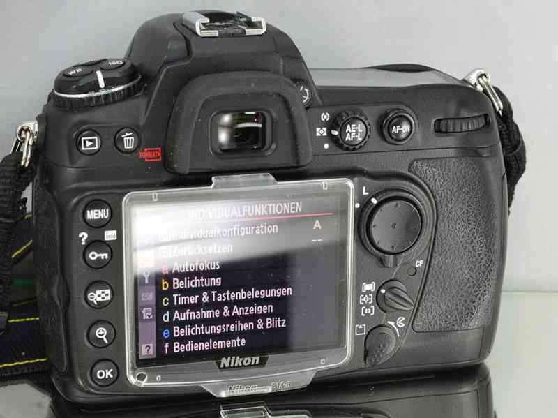 Nikon D300 **12.3 MPix CMOS*JPEG+RAW*16200 Exp. - foto 7