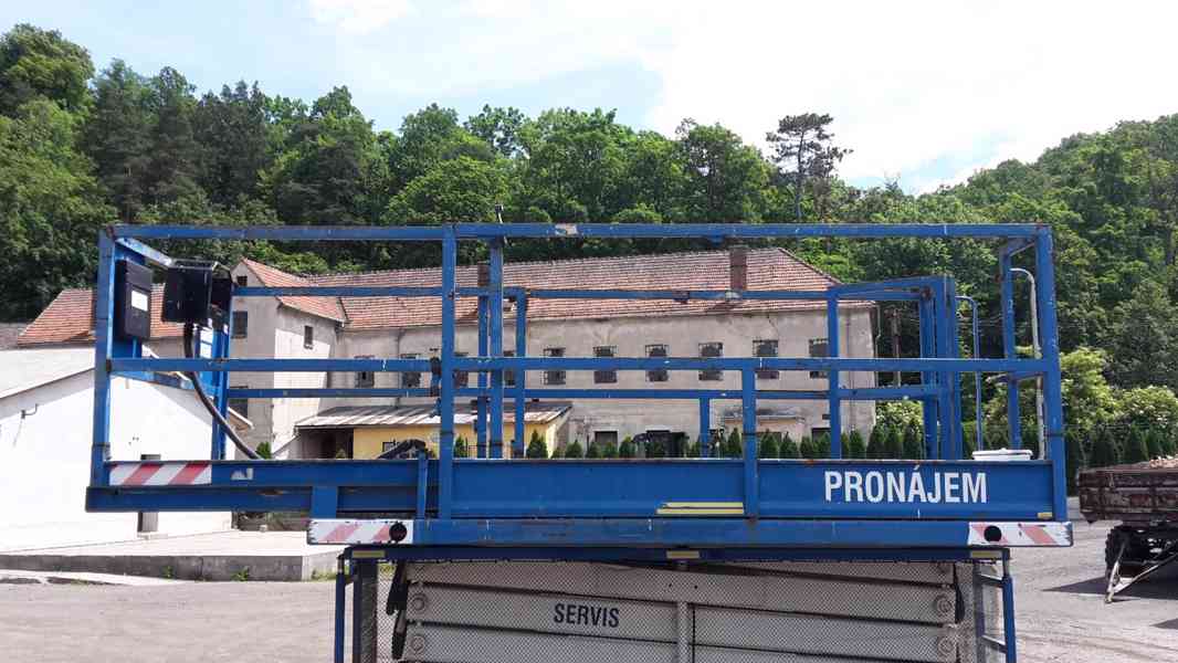 Vysokozdvižná plošina GSL S 111 D 16 4x4 - foto 3