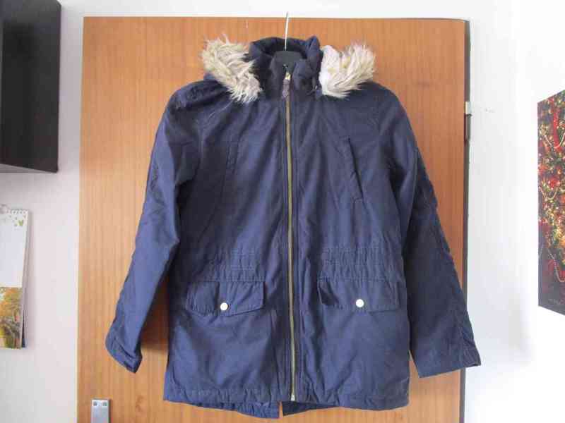 Pěkná tm. modrá bavl. zimní bunda - parka, z H&M, vel. 158