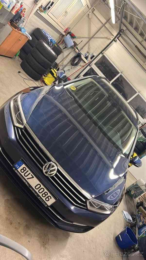 Volkswagen Passat 2,0   b8 - foto 16
