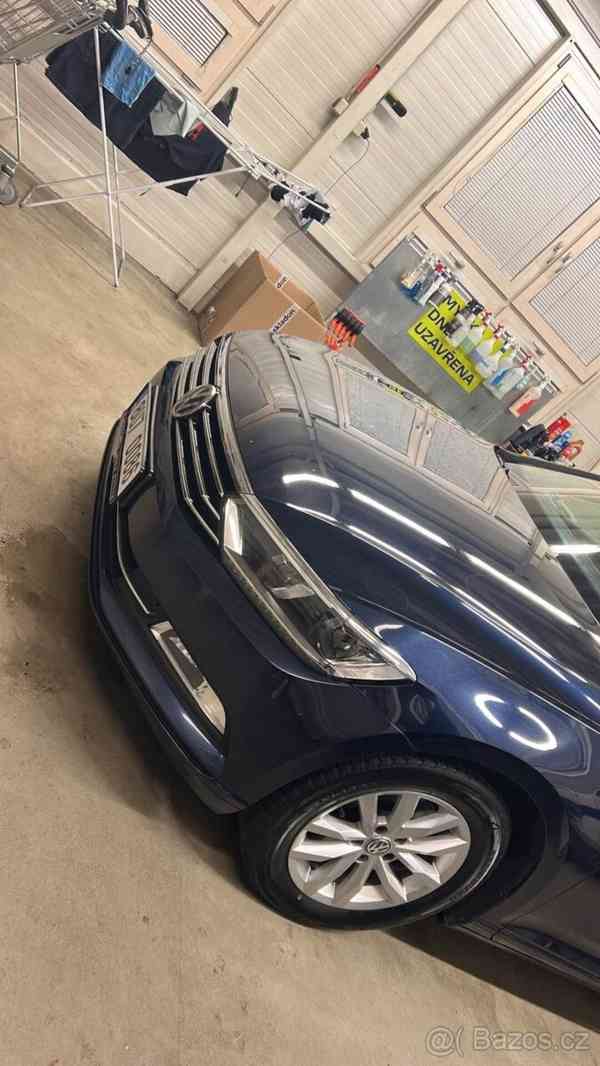 Volkswagen Passat 2,0   b8 - foto 17
