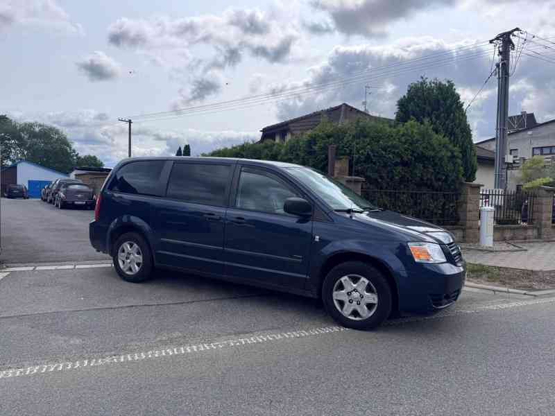Chrysler Town Country Gr Caravan 3,3 LPG RT 2008 - foto 1