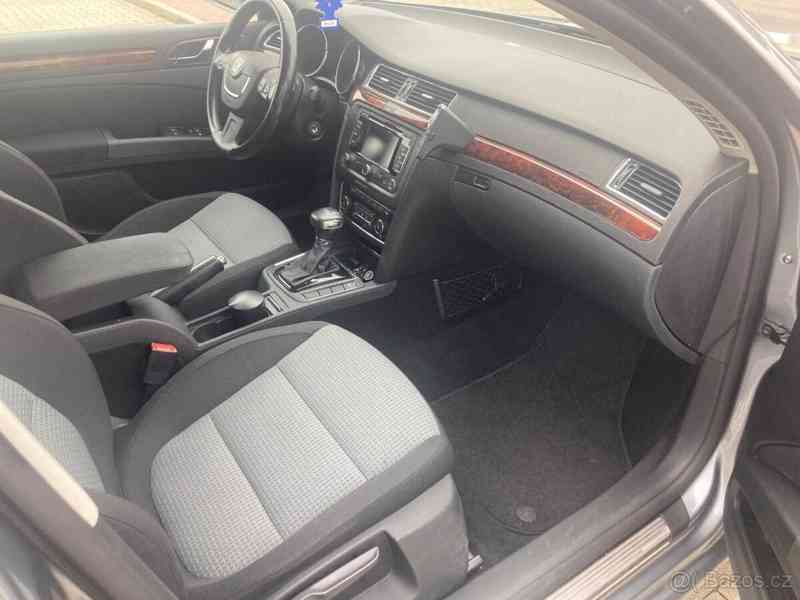 Škoda Superb 2,2   2 - foto 9
