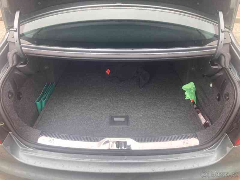 Škoda Superb 2,2   2 - foto 20