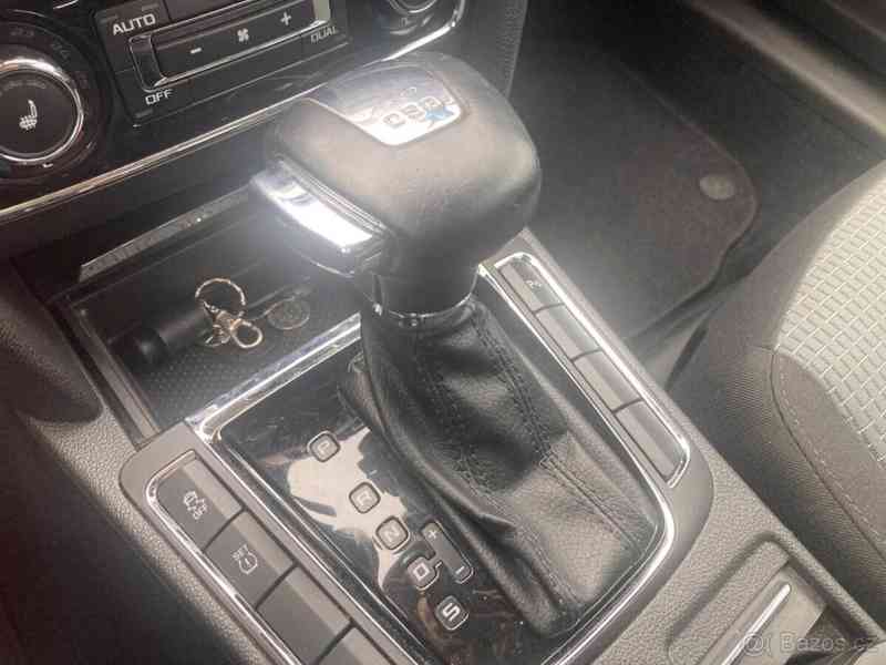 Škoda Superb 2,2   2 - foto 16