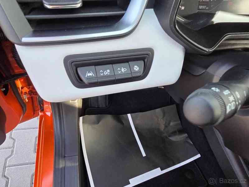 Renault Clio 1,3   103 kW, r. v. 2023 - foto 8