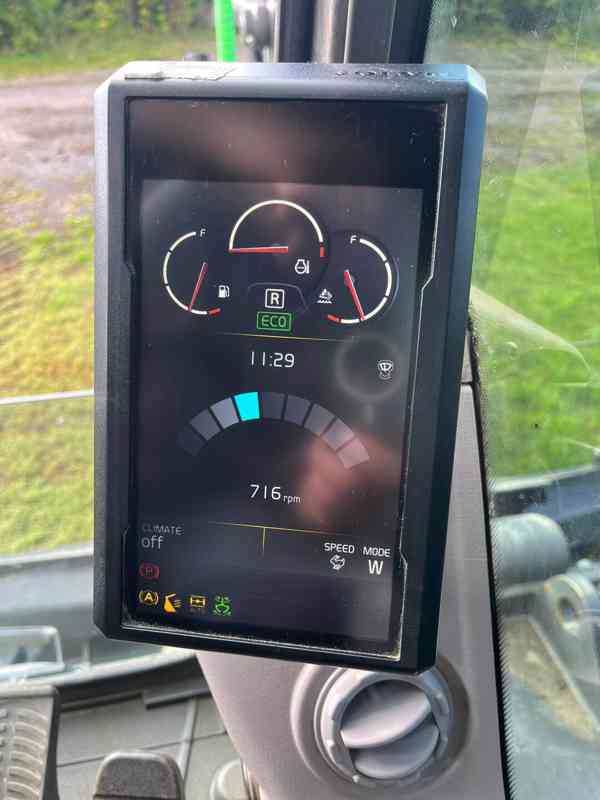 Kolové rypadlo Volvo EW160E (Možnost leasingu) - foto 11