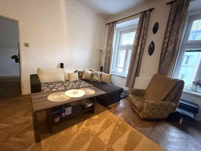 NABÍDKA PRONÁJMU CIHLOVÉHO BYTU 2+1 NA ULICI PEKAŘSKÁ V BRNĚ - foto 2