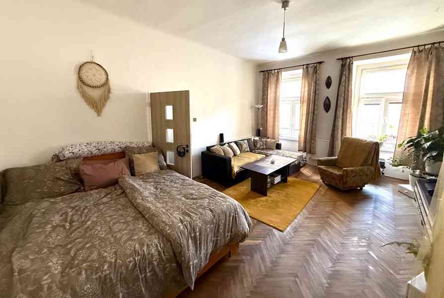 NABÍDKA PRONÁJMU CIHLOVÉHO BYTU 2+1 NA ULICI PEKAŘSKÁ V BRNĚ - foto 3