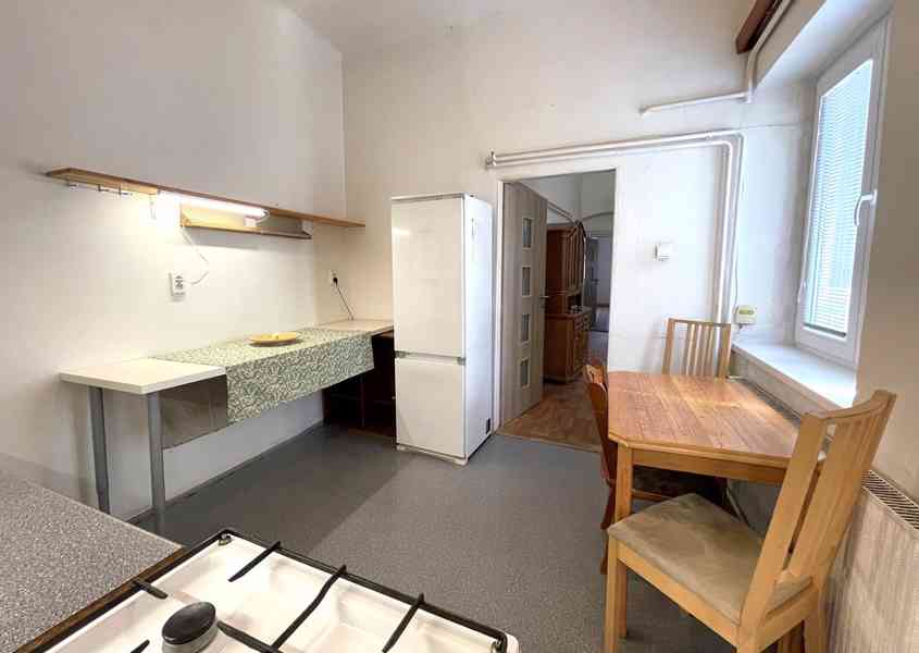 NABÍDKA PRONÁJMU CIHLOVÉHO BYTU 2+1 NA ULICI PEKAŘSKÁ V BRNĚ - foto 11