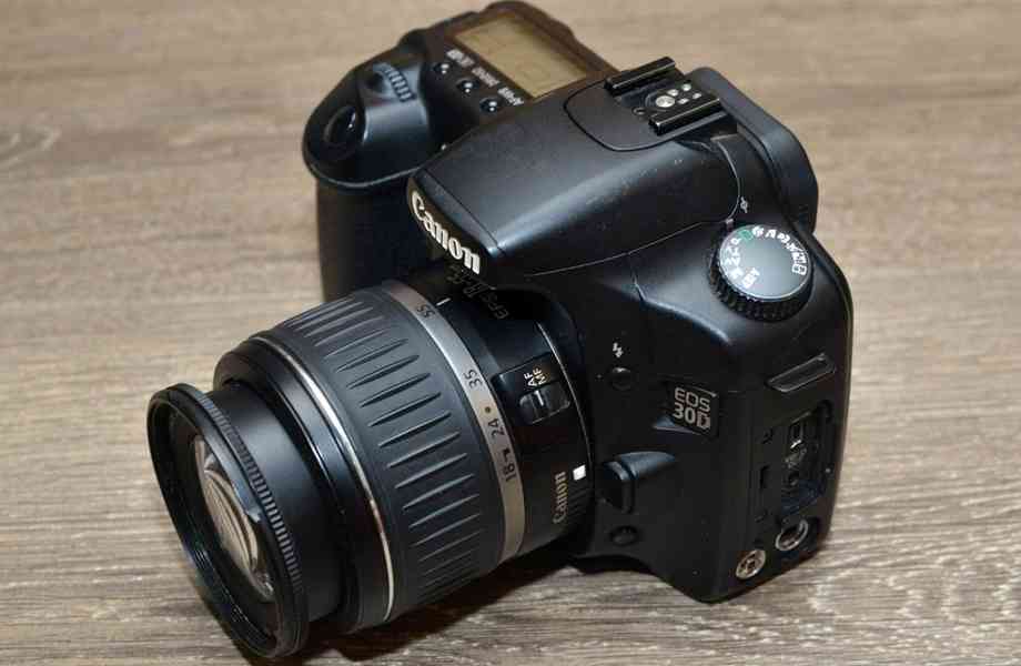Canon EOS 30D + EFS 18-55mm *8.2 Mpix CMOS - foto 4