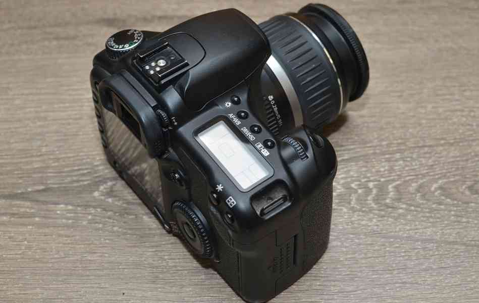 Canon EOS 30D + EFS 18-55mm *8.2 Mpix CMOS - foto 3