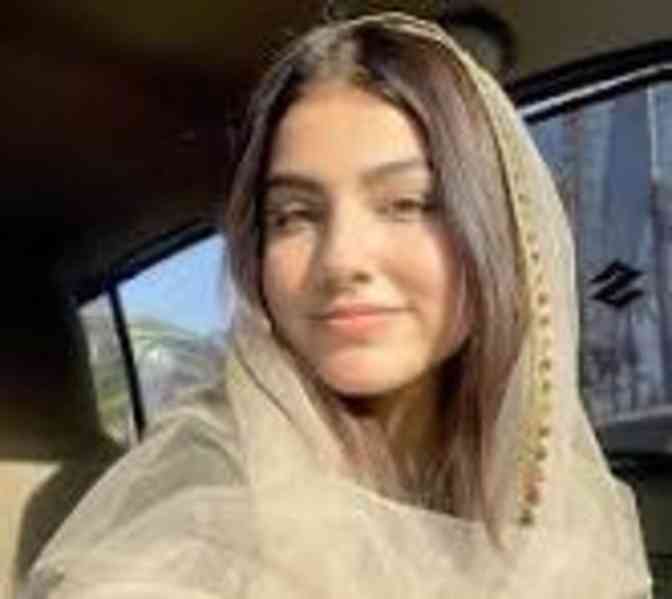 Karachi Call Girls 03280833300 Hot Girls
