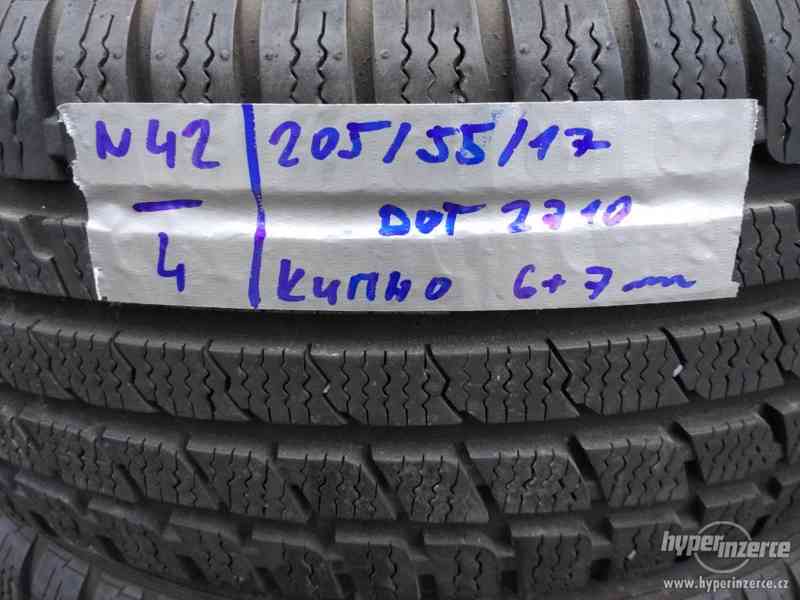 Sada zimních pneu Kumho 205/55/17 - foto 2