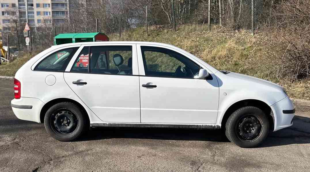 Škoda Fabia 1.4, 2002 benzín, STK 10/2026 - foto 2