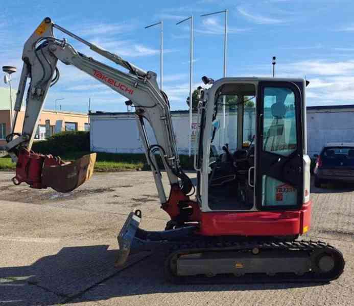 4t minibagr tilt svahovka Takeuchi TB335 - foto 3