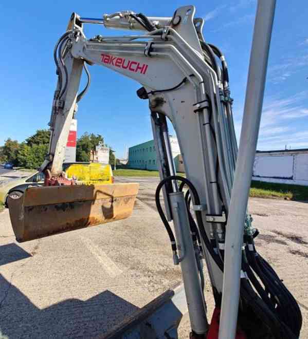 4t minibagr tilt svahovka Takeuchi TB335 - foto 7