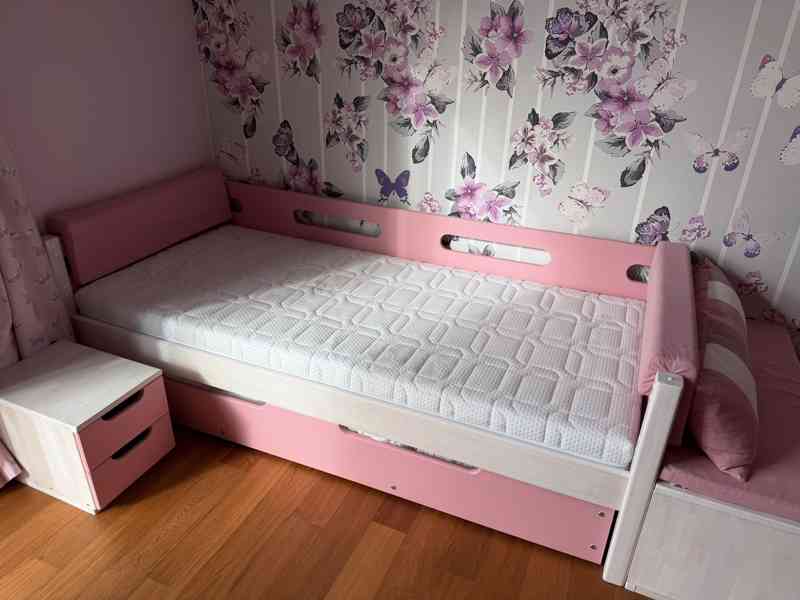 Dětská nová dřevěná postel včetně matrace DOMESTAV - foto 2