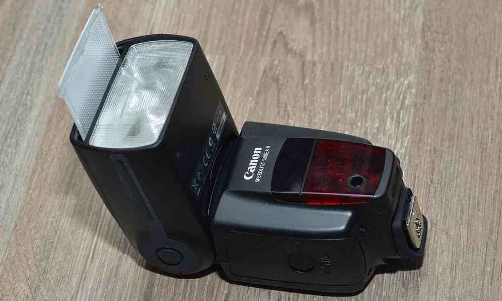 blesk Canon Speedlite 580 EX II E-TTL master-slave - foto 4