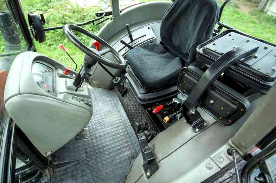 Menší Proxima - traktor Zetor Proxima 6421 - foto 27