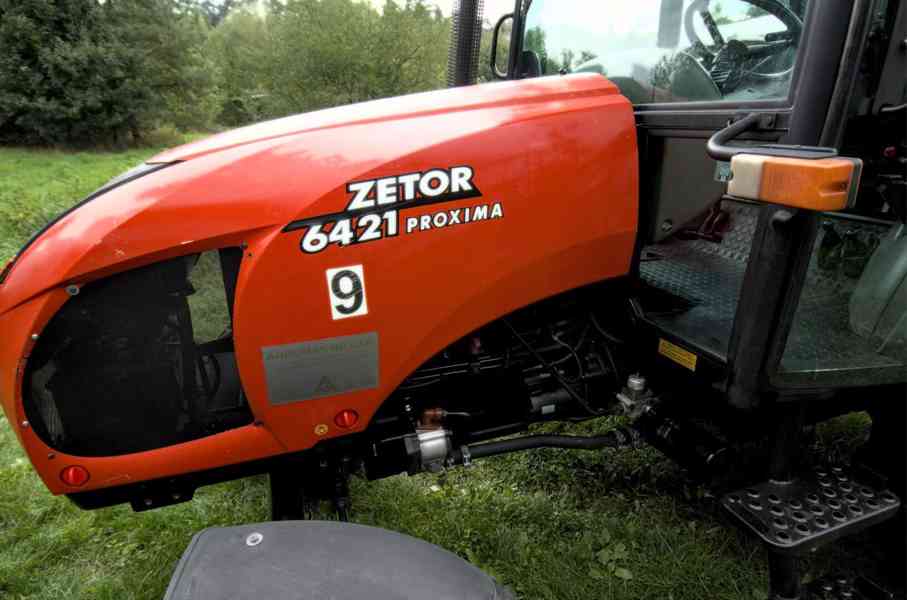 Menší Proxima - traktor Zetor Proxima 6421 - foto 19