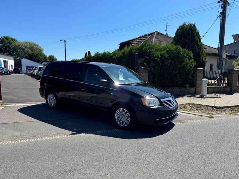 Chrysler Lancia Voyager 3,6 Navi Kůže 2012